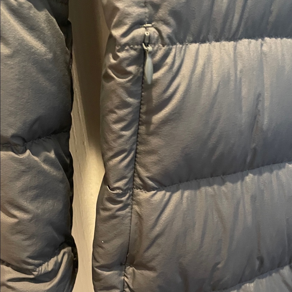 Uniqlo Ultra Light Down Jacket - Gray - Picture 8 of 10